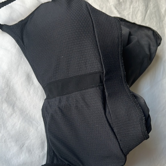 Lululemon Lululemon Bliss tank, size 4 - Picture 9 of 11